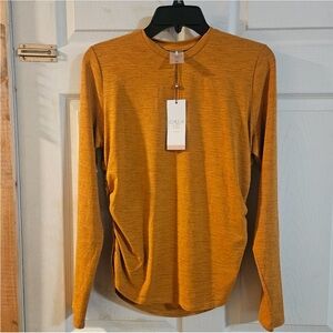 CALIA by Carrie Underwood Long Sleeve Tee,
Golden Warmth, Medium, NWT